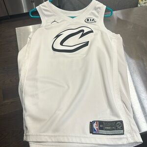 2018 NBA all star swingman Cavs lebron James jersey size 40 (small)
